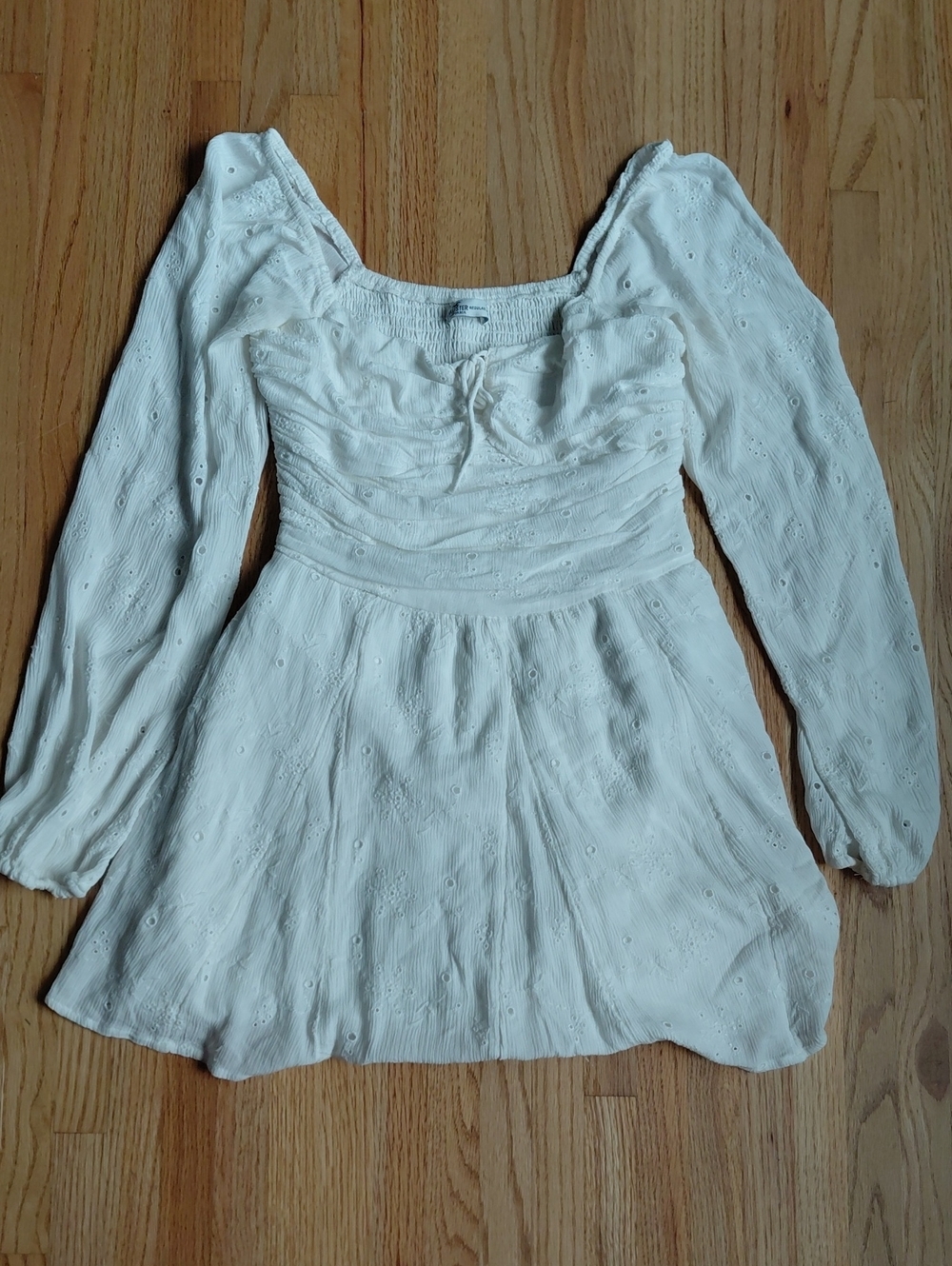 Hollister White Long-Sleeve Eyelet Babydoll Tunic